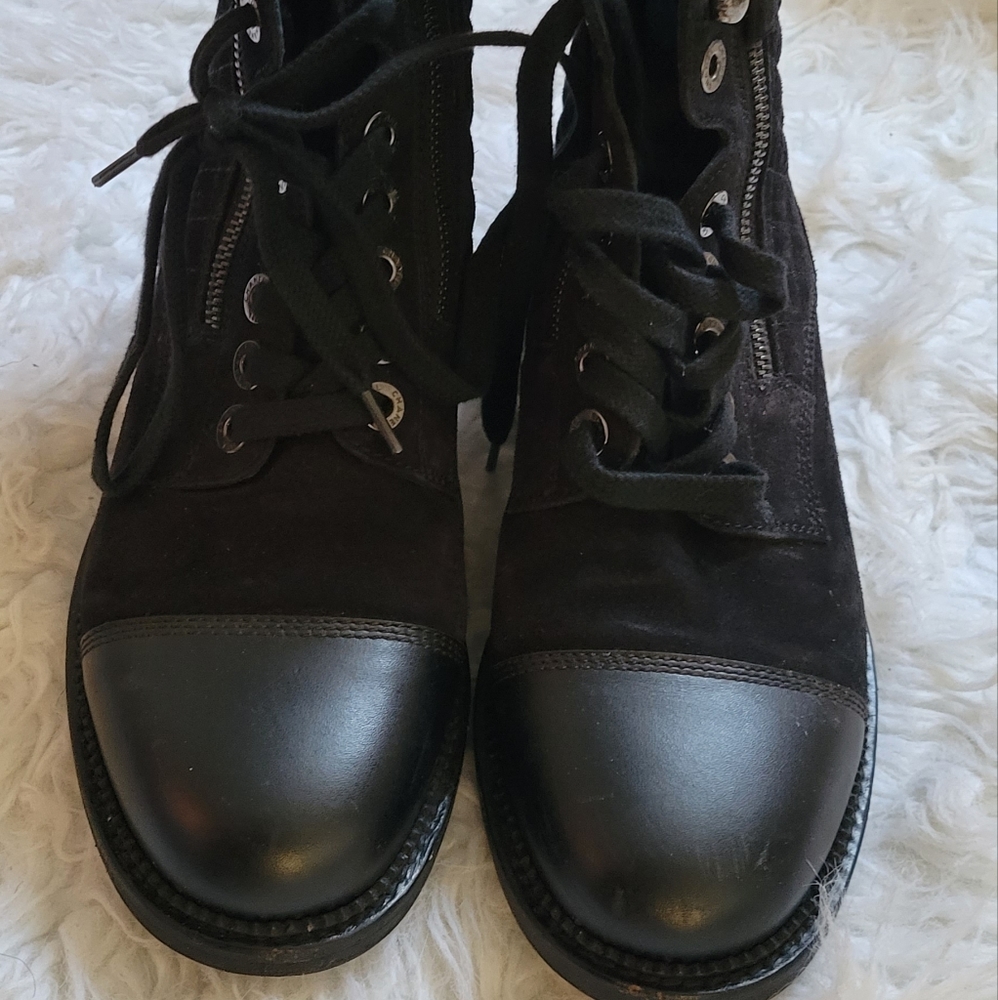 Chanel Combat boots - Picture 4 of 4